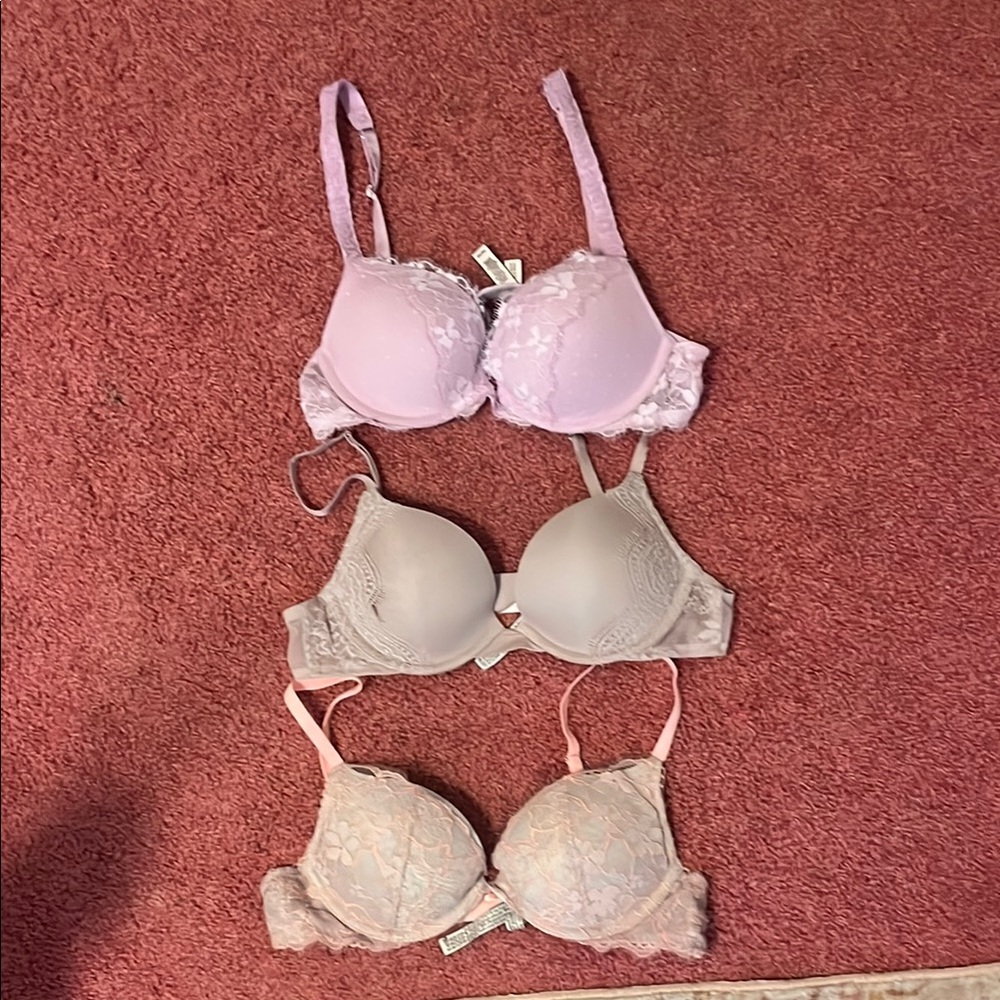 Victoria’s Secret Elegant Lace Women's Bra Set